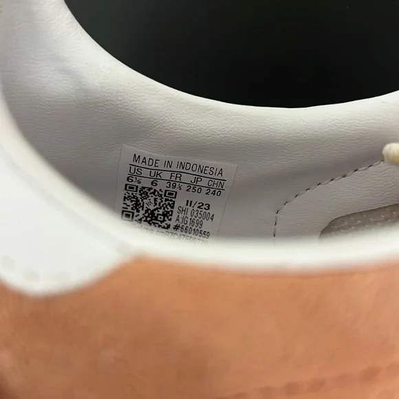 ADIDAS Gazelle Men’s 6.5/Women’s 8 - Picture 9 of 12